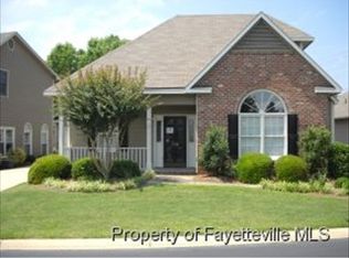 1814 Stetson Ln, Fayetteville, NC 28304