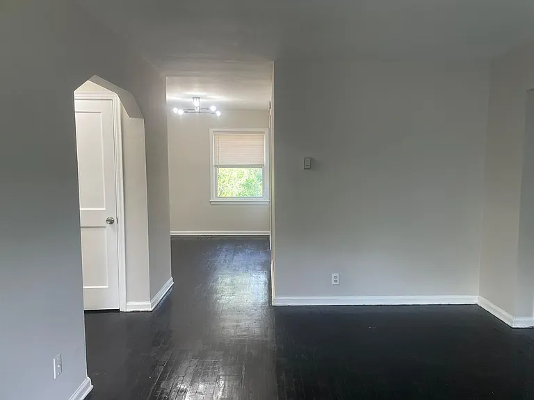 Detroit Luxury Living Apartments — Photo 22