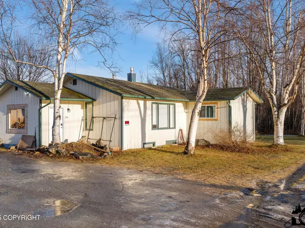 1701 E Fairview Loop, Wasilla, AK 99654