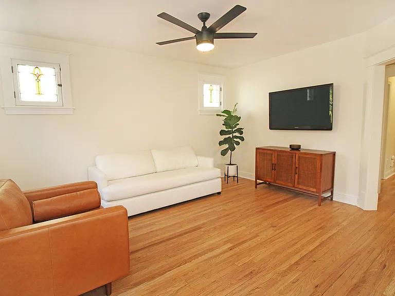 7416 Lansdowne Ave — Photo 7