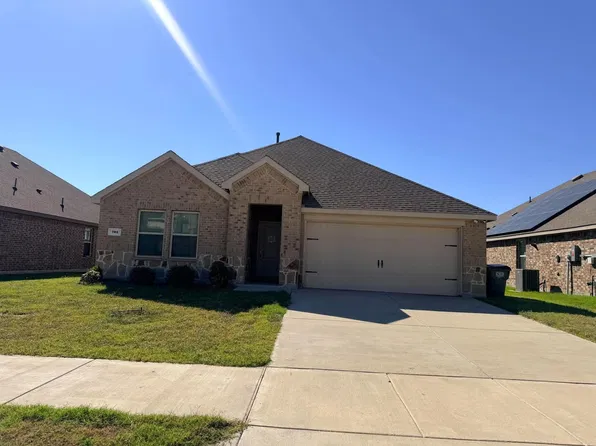701 Summit Pass Ln, Princeton, TX 75407