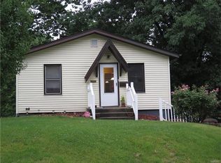 2993 Walton Rd, Saint Louis, MO 63114