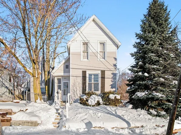 916 Lafayette Ave NE, Grand Rapids, MI 49503
