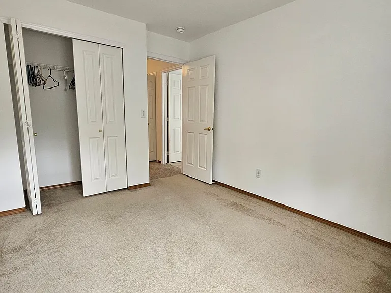 968 NW Poppy Ct — Photo 10