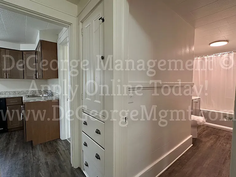 Sterling Square Townhomes — Photo 62