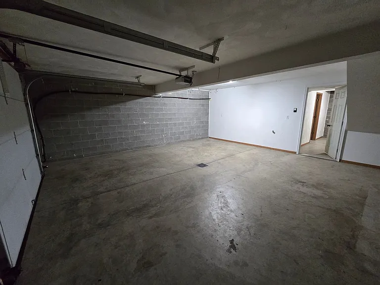 512 Harding St — Photo 15