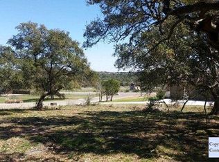 5725 Heidrich Ct, New Braunfels, TX 78132