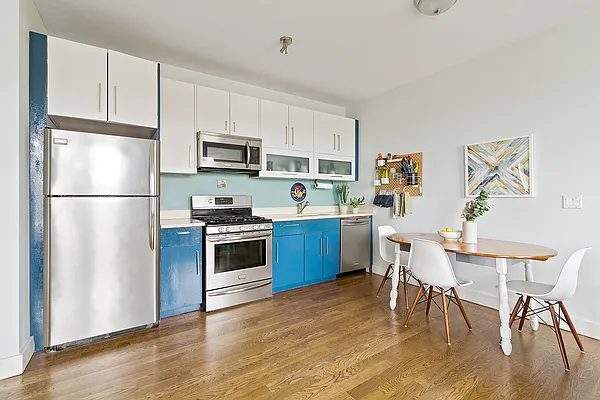 Sold by Compass | media 3