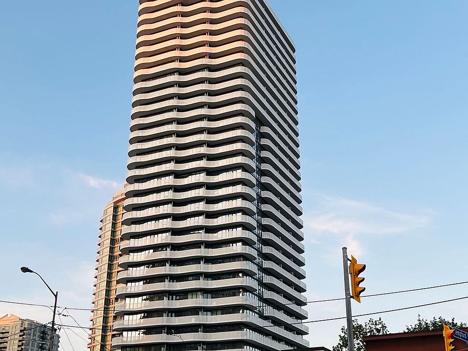 1st image of 15 Holmes Ave #2102