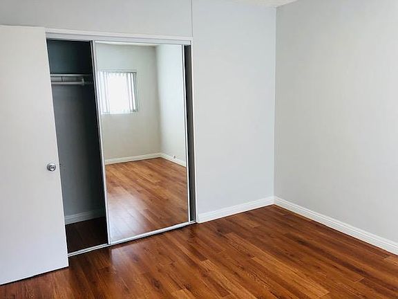 3rd image of 325 W Milford St #6