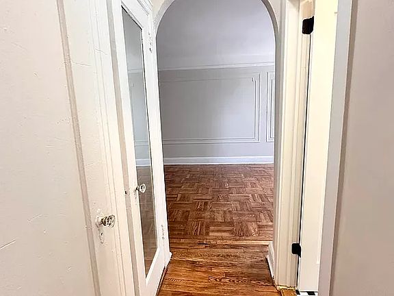 2nd image of 41-25 44th St APT E8