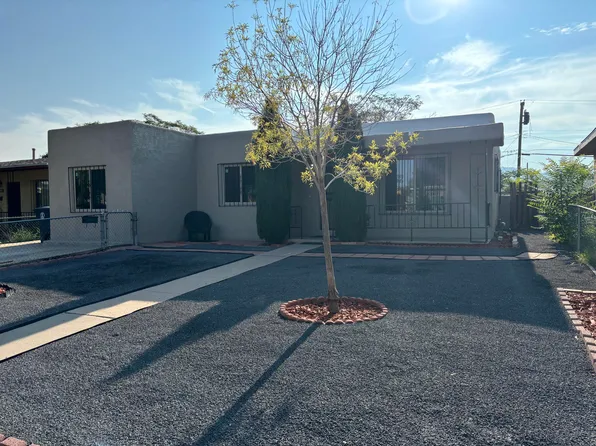 628 Dallas St NE, Albuquerque, NM 87108