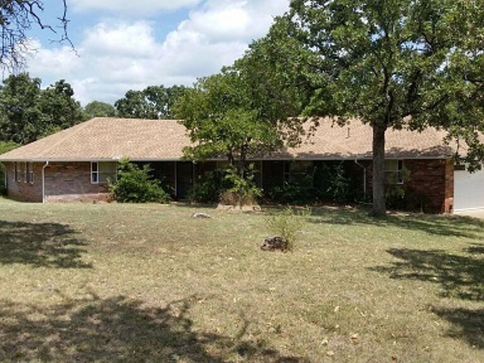 1st image of 2901 Cedar Oak Dr