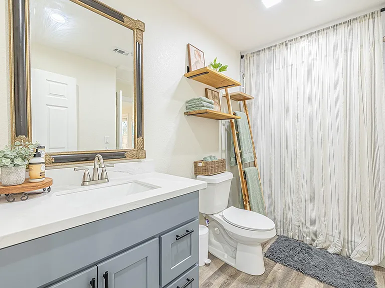 1029 Fish Hatchery Rd #B — Photo 15