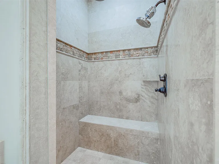 5210 Feagan St — Photo 35