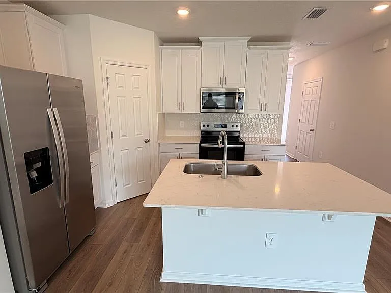 16346 Bird Of Paradise Ave — Photo 6