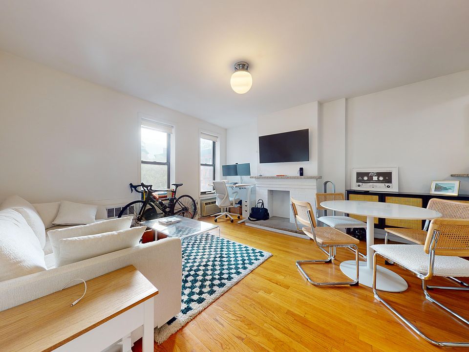 1st image of 41 Bedford St APT 4D