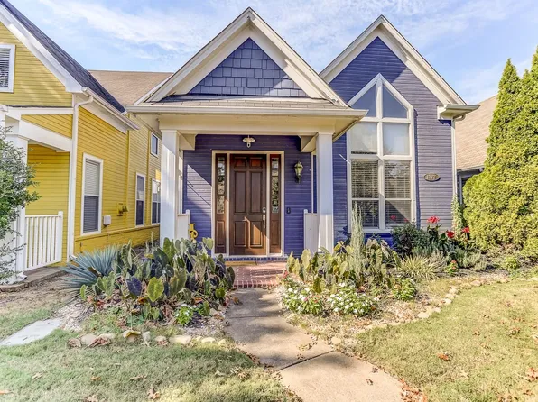 1373 Harbor Park Dr, Memphis, TN 38103