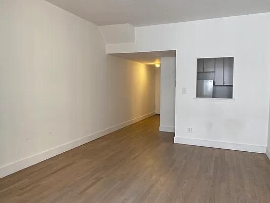 Rented by Mallory Management Corp | media 4