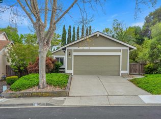127 Brighton St, Hercules, CA 94547