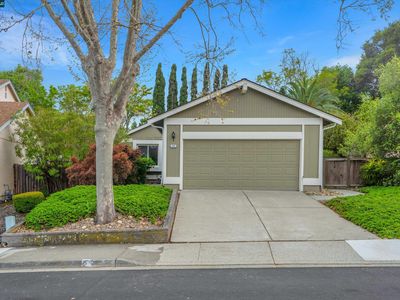 127 Brighton St, Hercules, CA, 94547
