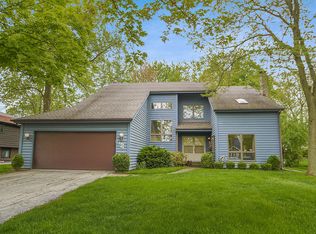 18141 Rockwell Ave, Homewood, IL 60430