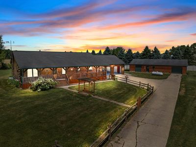 7470 Moreland Rd, Jonesville, MI, 49250