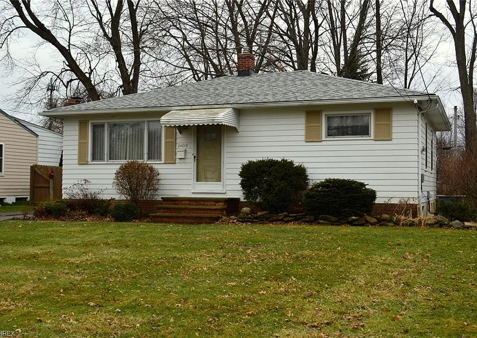 1st image of 24019 Lebern Dr