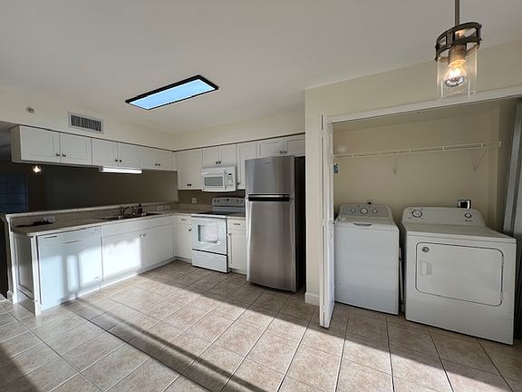 Kitchen and Laundry area