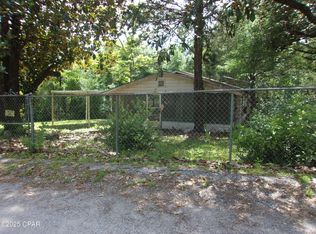 3840 Jackson Community Rd, Vernon, FL 32462