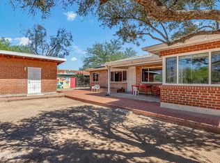 2107 E Lind Rd, Tucson, AZ 85719