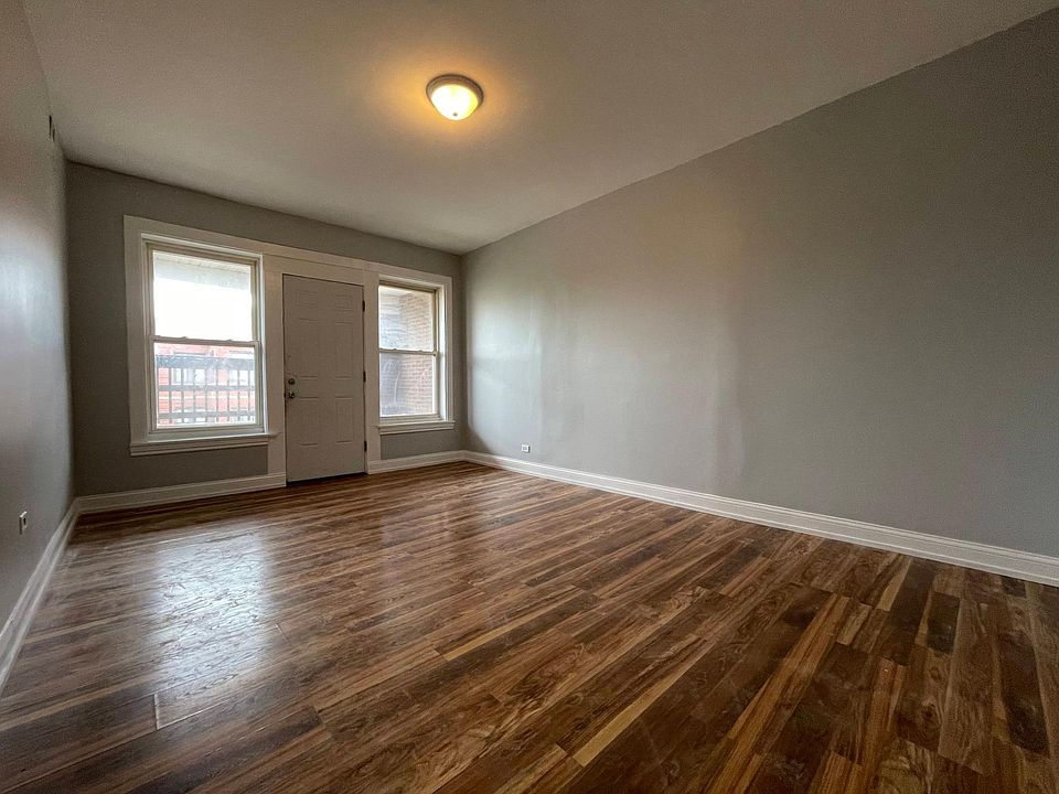1st image of 5846 S Calumet Ave #3S