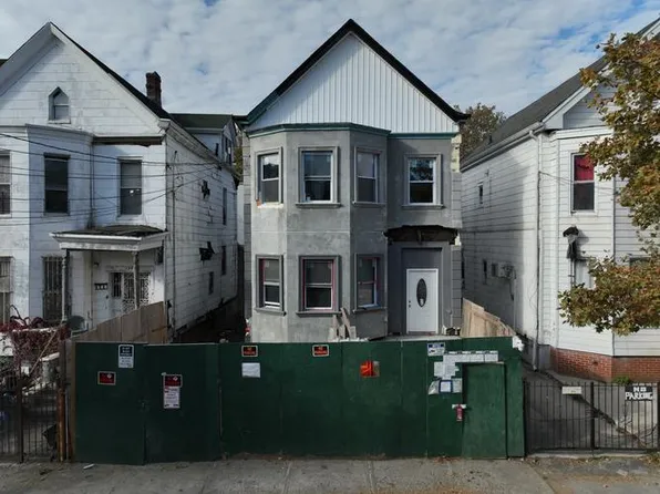 134 Hendrix St, Brooklyn, NY 11207