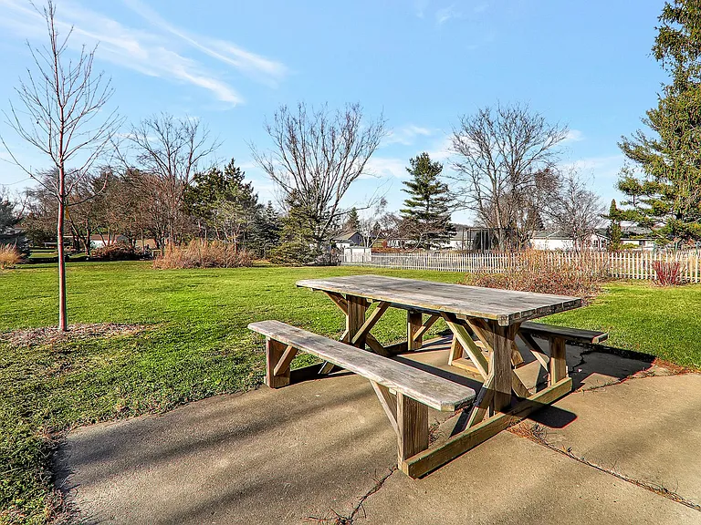 3789 Skyhigh Rd — Photo 27