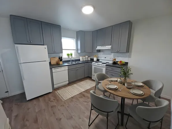 321 N Cherry Aly, Elizabethtown, PA 17022