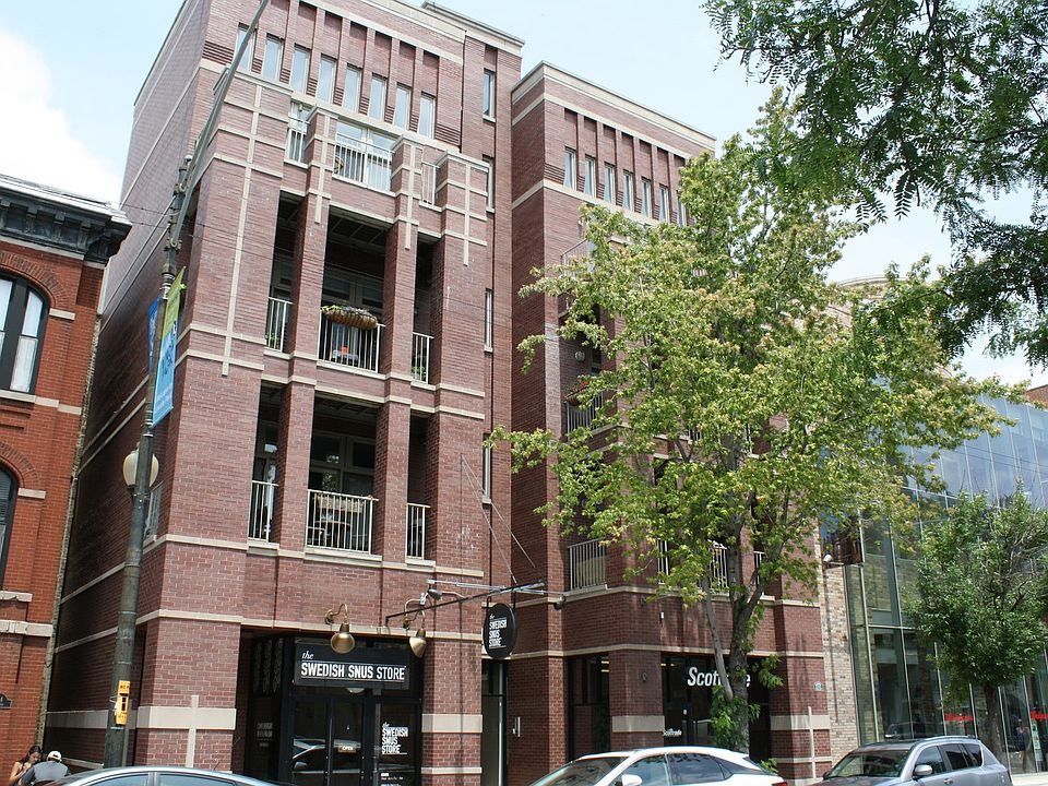 1st image of 838 W Armitage Ave #3