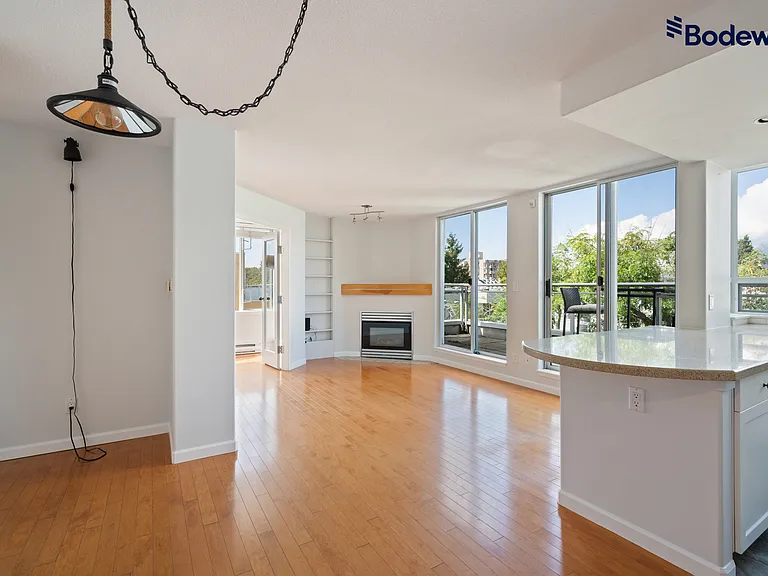 2255 W 4th Ave — Photo 7