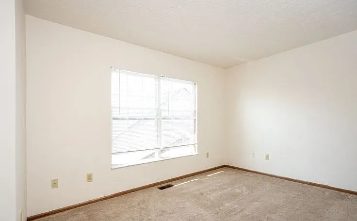 2 Bedroom, 2 Bath Bedroom