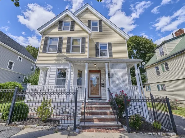 16 Oakley St, Dorchester, MA 02124