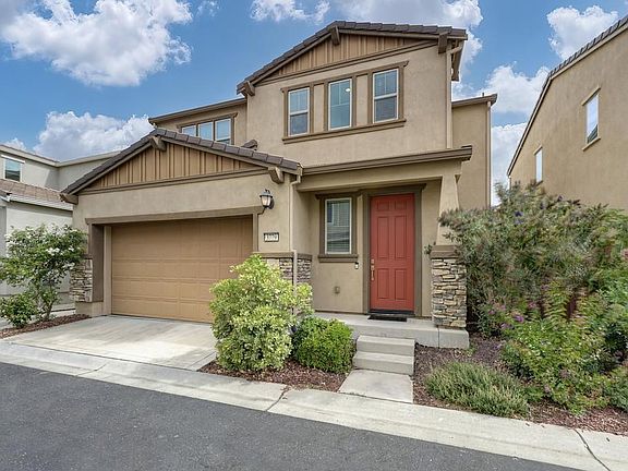 4th image of 3779 Po River Way