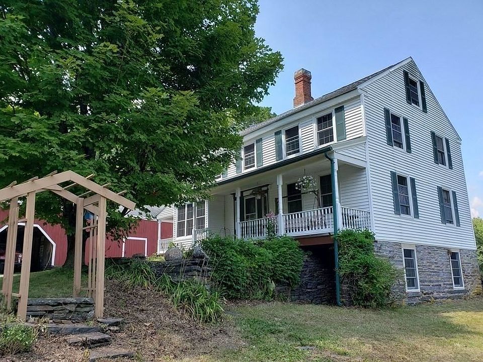 1st image of 104 N Chester Rd