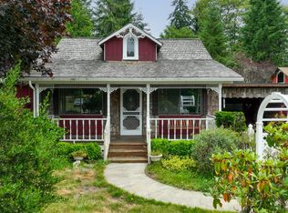 37564 Labiske Ln, Astoria, OR 97103