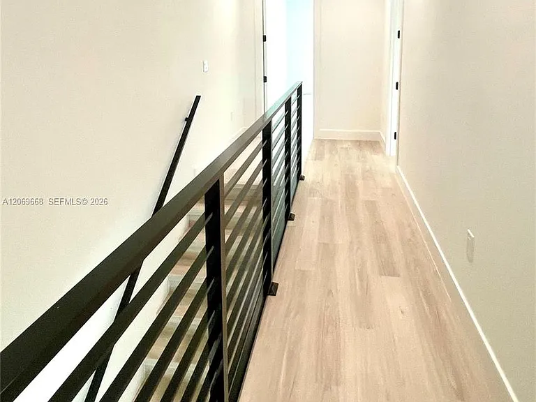 602 SW 7th Ave #0 — Photo 12