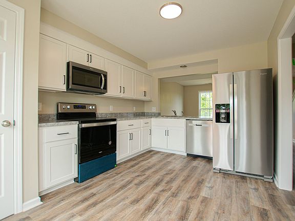 5th image of 2064 Tynewood Dr