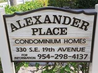 330 SE 19th Ave APT F, Deerfield Beach, FL 33441