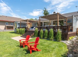 255 Lake Front Rd, Orondo, WA 98843