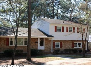 595 Fairway Dr, Southern Pines, NC 28387