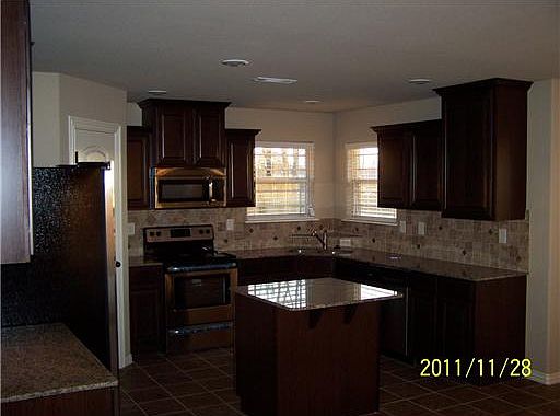 3rd image of 2285 W Cornwall Ave