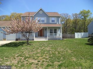 7881 Whites Cove Rd, Pasadena, MD 21122