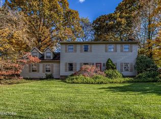 212 Woodland Trace Dr, Knoxville, TN 37934